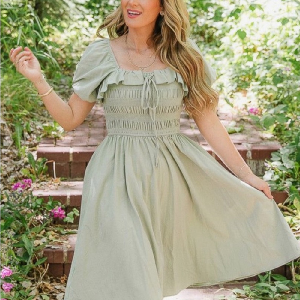 Ivy City Co Rae Sage Green Midi Dress